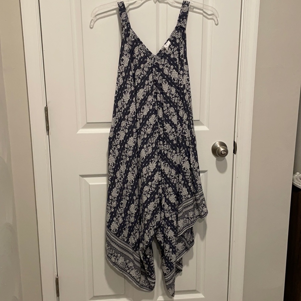 Wide leg jumpsuit